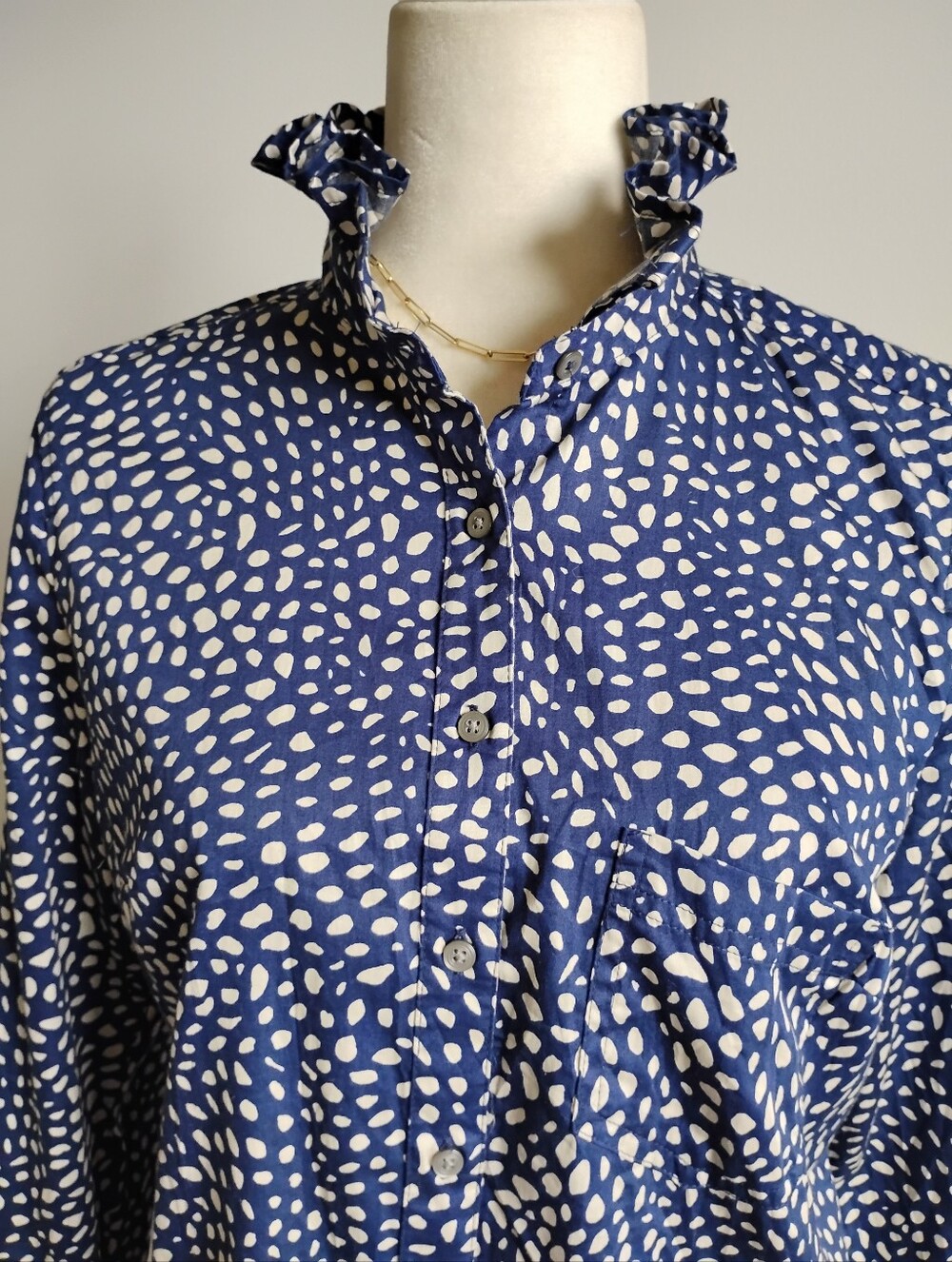 GAP Upcycled Re-Worked Viral Ruffle Shirt Polka Dot Navy Blue Cream Size Medium